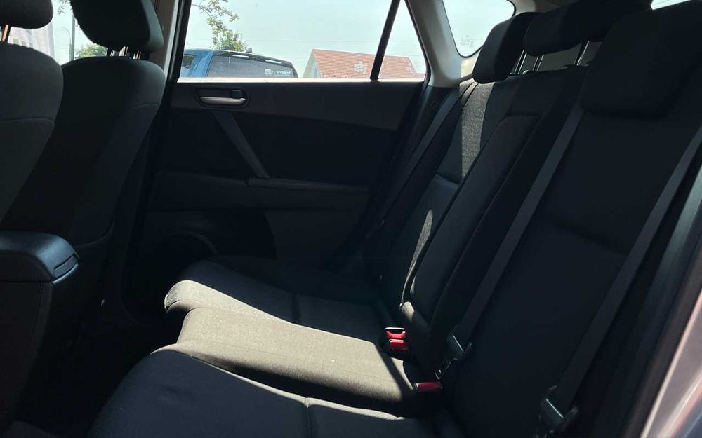 Mazda   3   2010