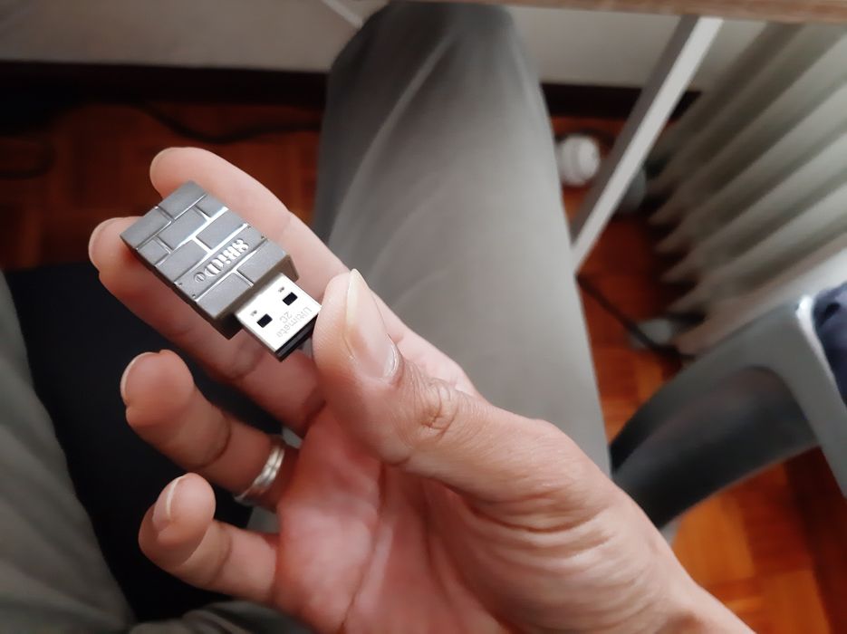 Comando 8BitDo Ultimate 2C