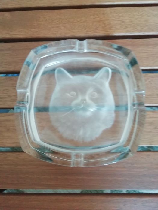 GATO - Cinzeiro em vidro