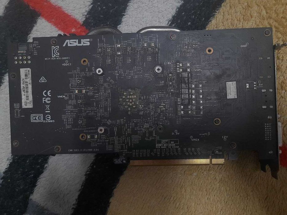 Видеокарта rx 470 4gb  asus rog
