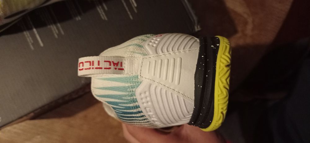 Ténis de Futsal Joma Tactico 44.5