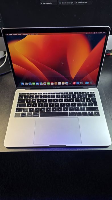 IMPERDÍVEL MacBook Pro 13 Retina Space Gray com pacote Office grátis
