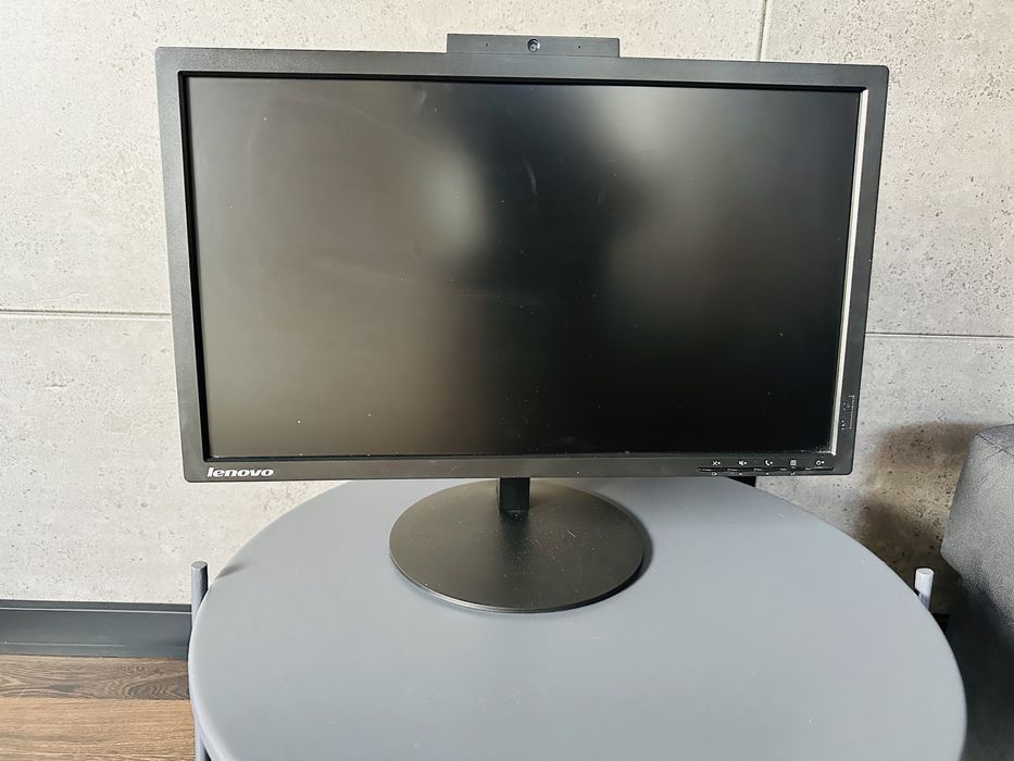 Monitor Lenovo Thinvision z kamera, mikrofonem i głośnikami