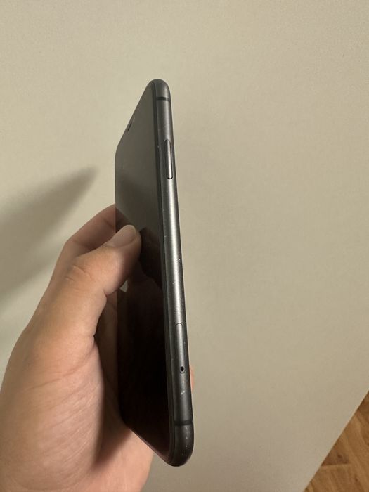 Продам iPhone 11 128 GB