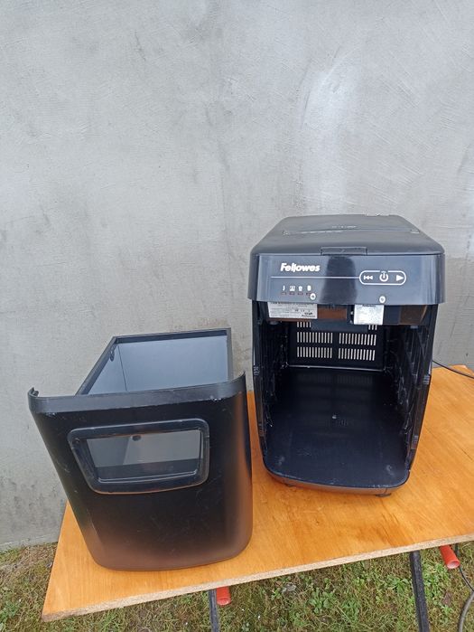 Подрібнювач паперу: Шредер Fellowes AUTOMAX 200C