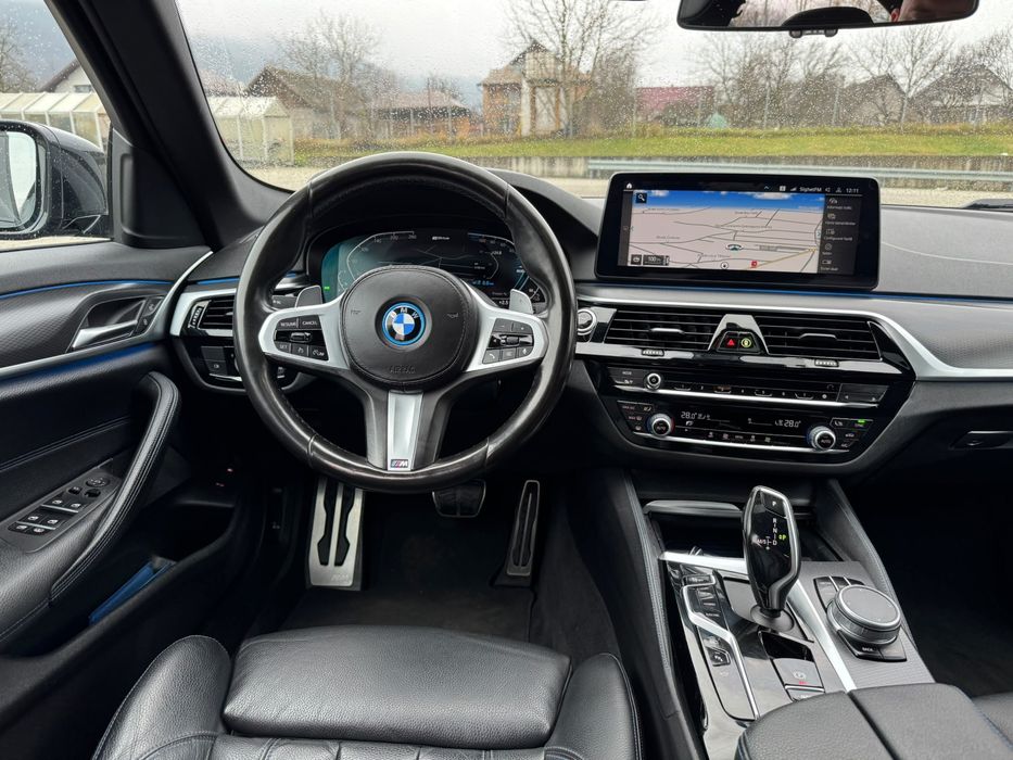 BMW M5 520E 2021