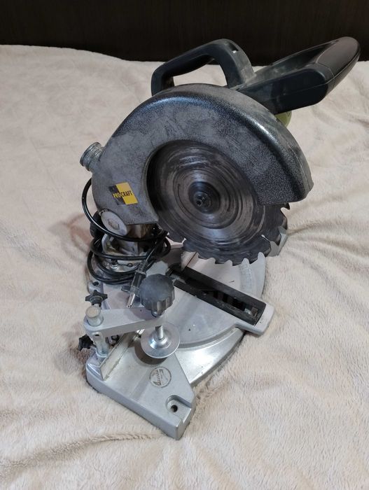 Болгарка 230 макіта , торцова пила