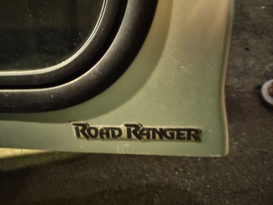 Hard top road ranger