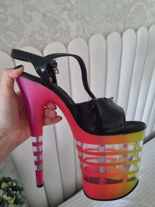 Стрипы pleasure 38