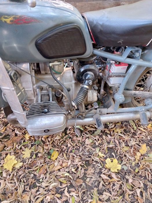 Продам мотоцикл МТ 11