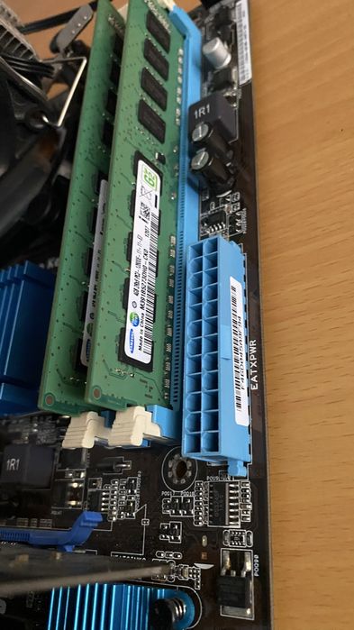 Комплект для ПК: Xeon E5440 + GTX 750 Ti + 8 GB ОЗУ