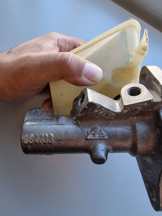 Bomba de travões Mercedes ATE