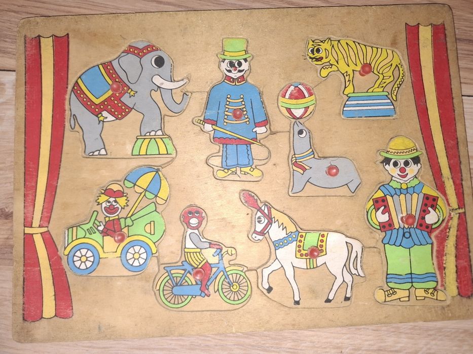 Stara Drewniana układanka "Cyrk".  1980 rok
