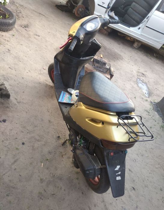 Пластик сидіння ,проводка скутер honda dio 28/27