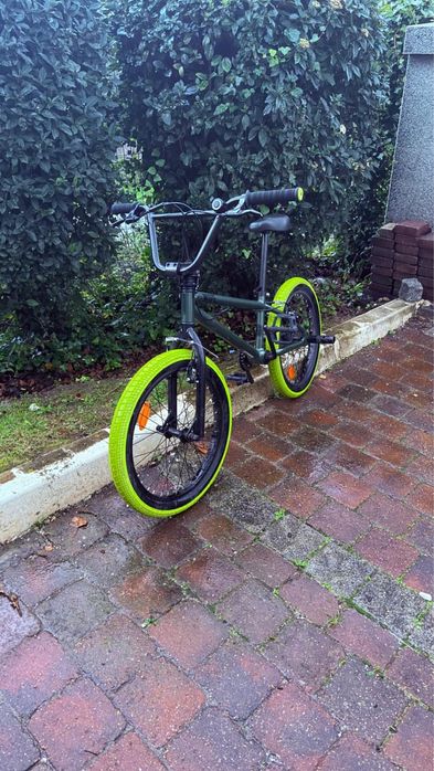 Bmx praticamente nova