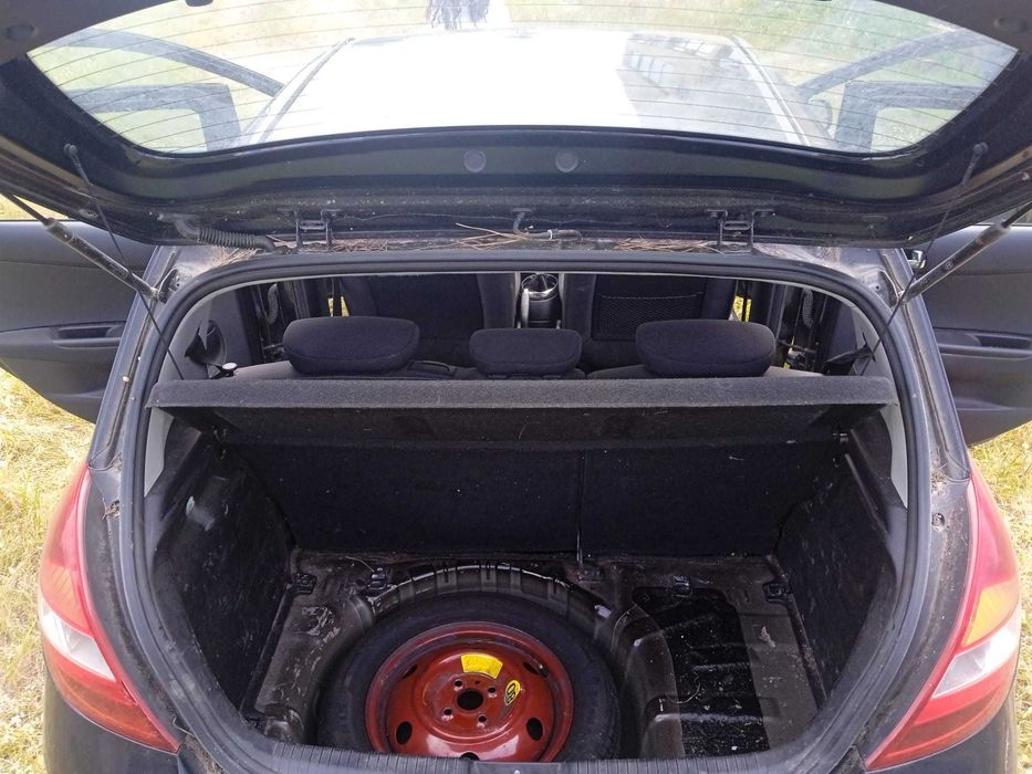 Hyundai i20 CRDI Comfort Acidentado para Venda