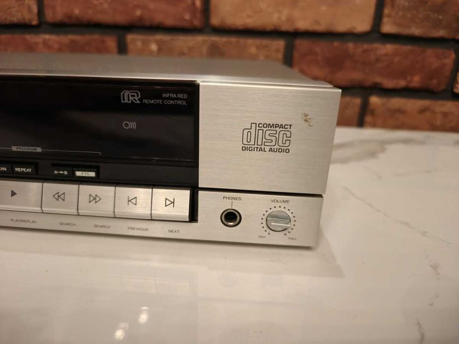 PHILIPS CD-650 Legendarny odtwarzacz Cd ! uszkodzony
