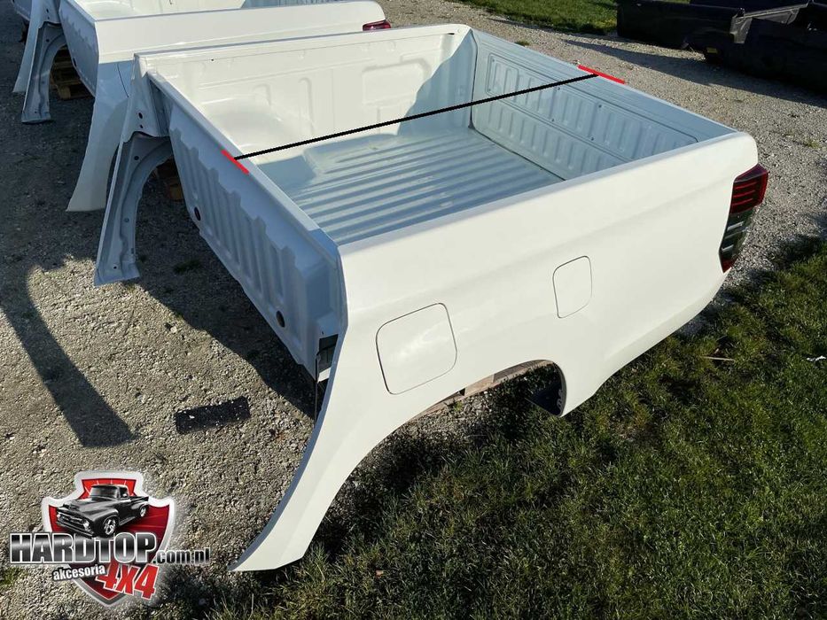 Nadwozie PAKA Mitsubishi L200 4x4 pickup skrzynia burta nowa 4 drzwi