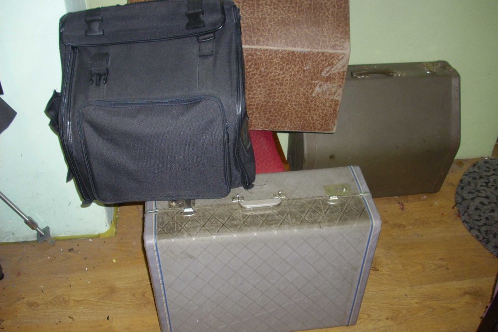 Akordeon -  futerały .