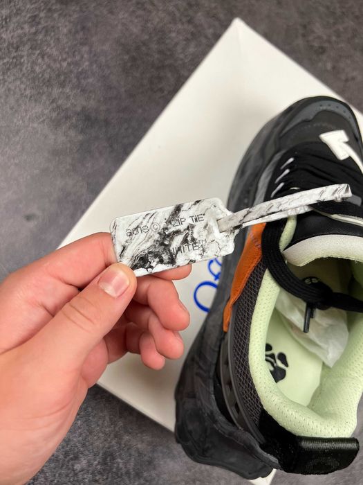 Off White Odsy 1000 Black White