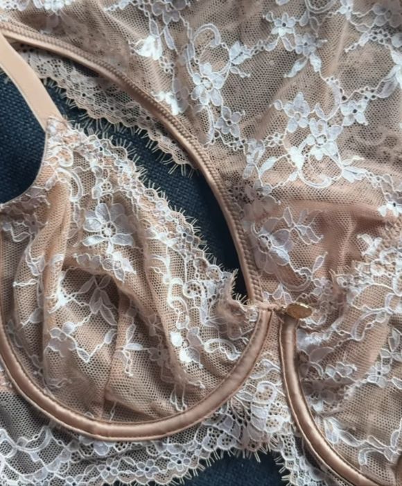 Комплект білизни Tenezis  Paris Delicate Essence