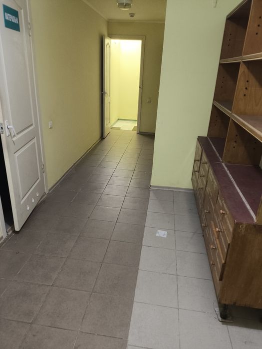 Озерна, Оренда складського приміщення (площею 40м. кв.)