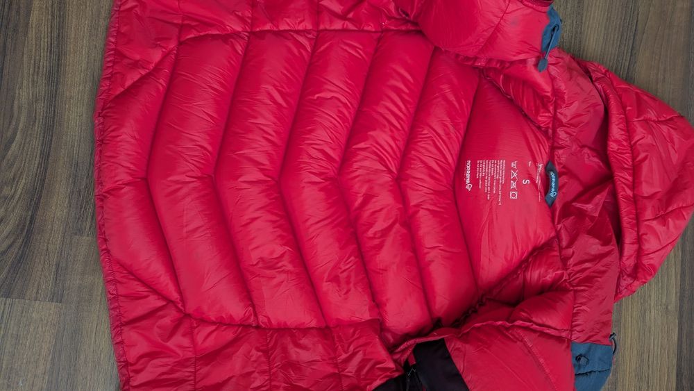 Kurtka puchowa Norrona Lyngen S-M