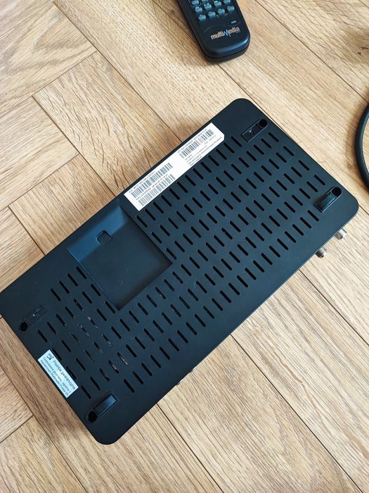 dekoder multimedia model ADB-3831CD