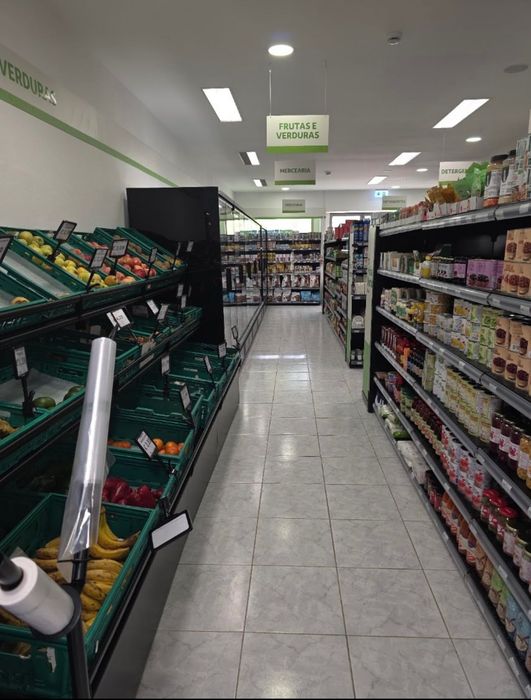 Vende se equipamento supermercado e pastelaria