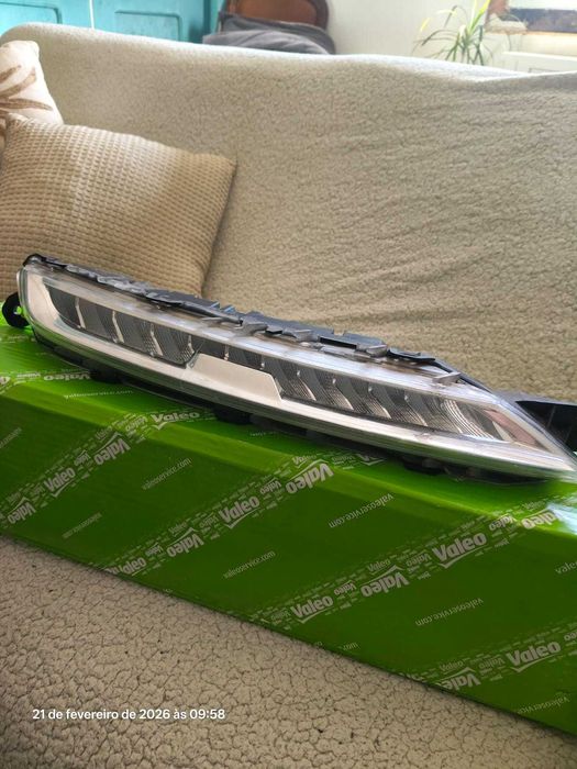 Farol DRL dianteiro direito Valeo original - Citroën C4 Picasso
