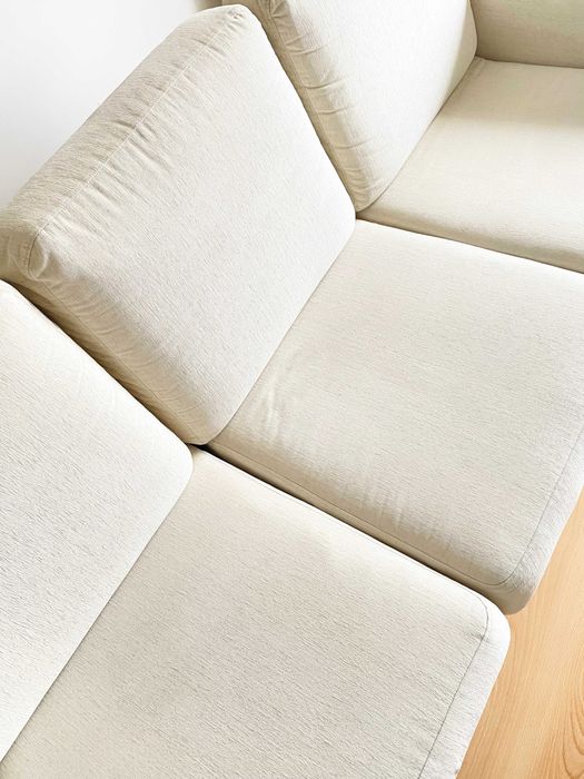 Sofá bege em tecido Aqua Clean - Modular e fácil de limpar