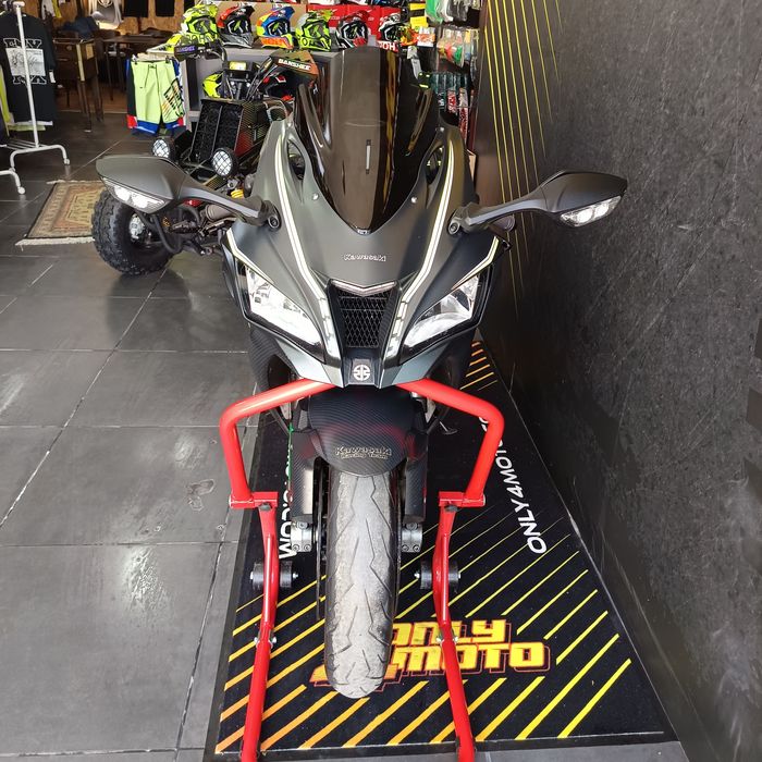 Kawasaki ninja zx10r 2017