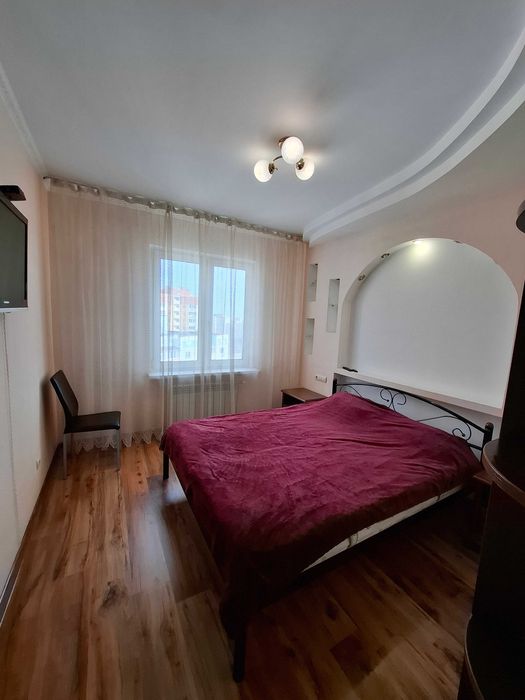 Оренда 3-кім. Драгоманова 1-б  метро Позняки  Дарницький район