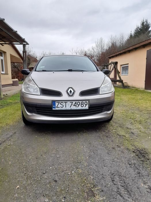 Renault clio  sprzedam