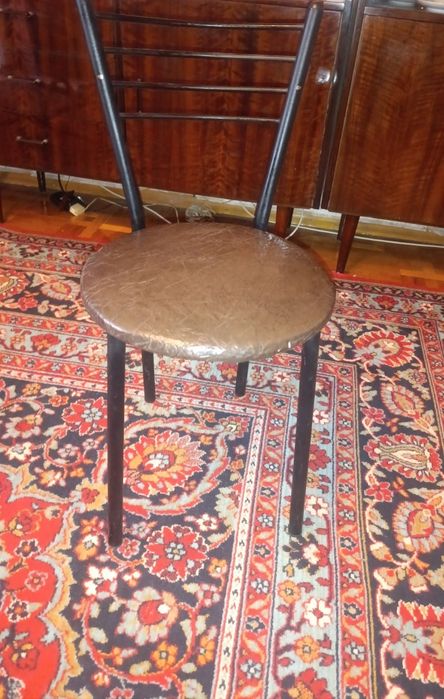 Продам Стул кухонный