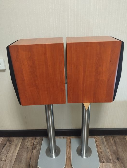 Продам акустические колонки  JBL Е30