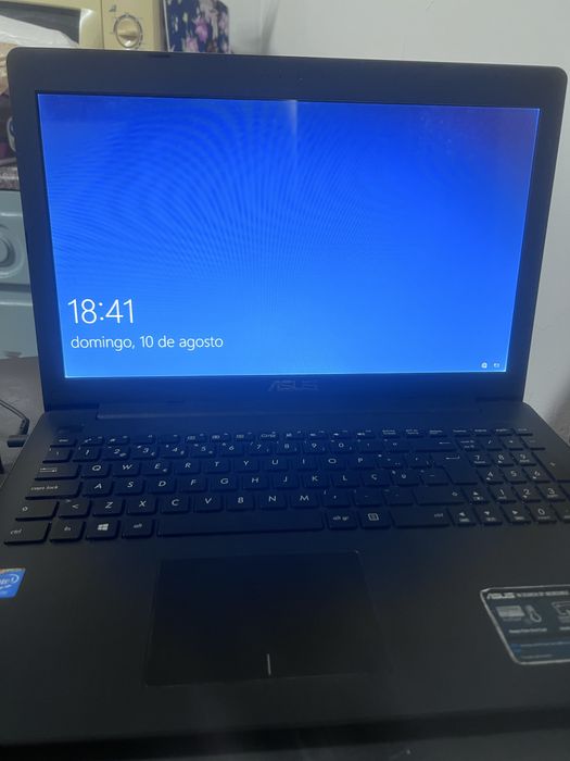 Computador Asus F553M