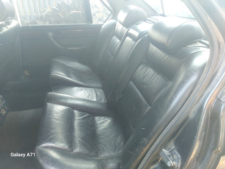 Bmw e32 750il розборка