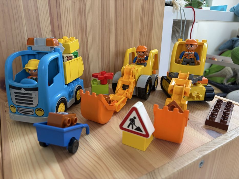 Lego Duplo 10812, 10811