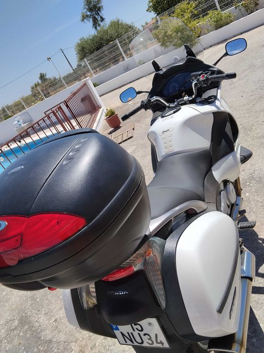 Honda Deauville a venda