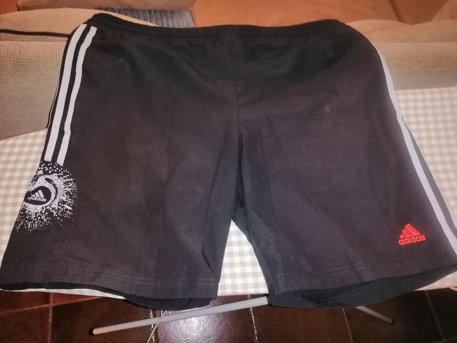 Calção adidas tamanho L