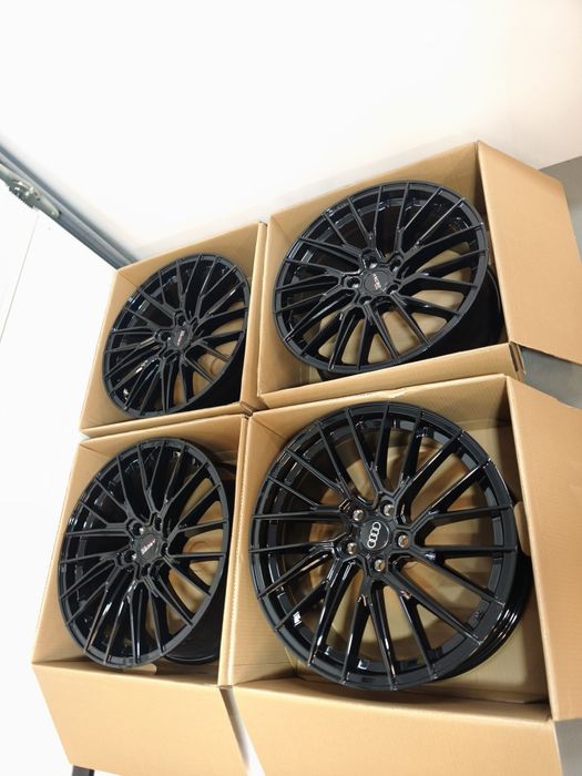 Felgi Arceo 19"8,5 et 35 czarny połysk