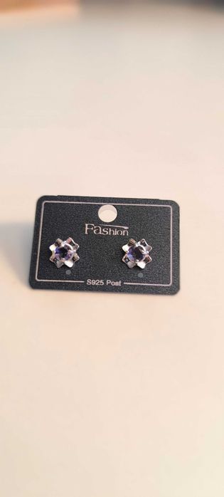 Brincos Elegantes de Zircão com Prata S925 – Design Exclusivo