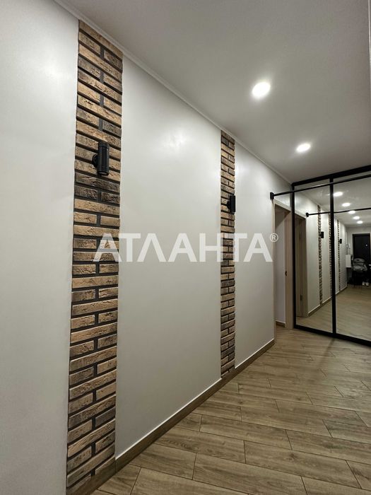 Парк Горького! 3-ком квартира. Евроремонт! ул. Космонавтов / Филатова.