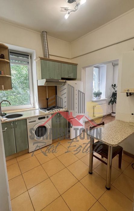 Здам 2х кімнатну В. Бердичівська з АО та євроремонтом