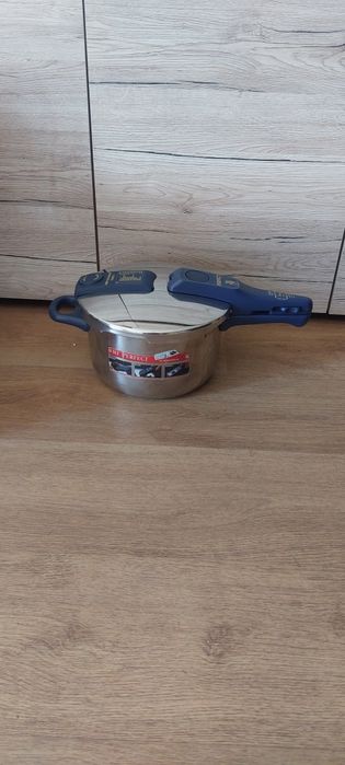 Szybkowar Wmf Cromargan Perfect