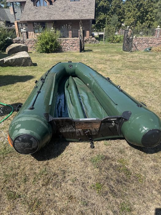 Лодка пвх Колібрі 400DSL.