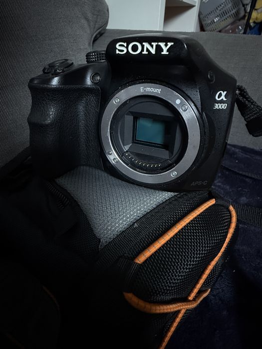 Aparat Sony ILCE-3000 (Sony Alpha A3000) – bardzo dobry stan