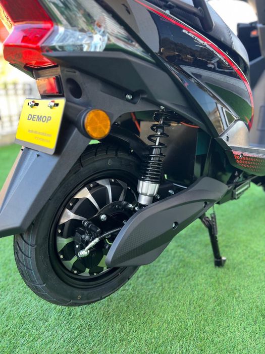 Motas/Scooters Eletricas