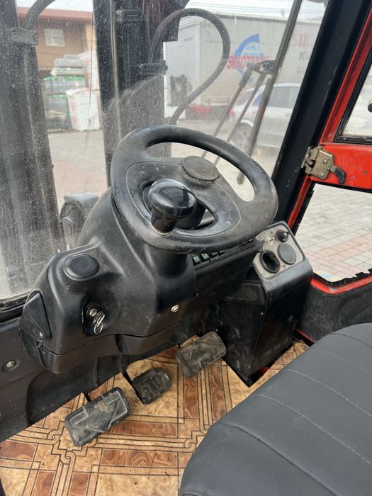 Лінде 3.0D 2004 року